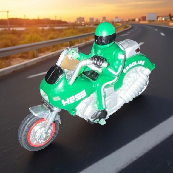 HESS Motorcycle and Rider Collectable Toy A30 - Picture 5 of 10